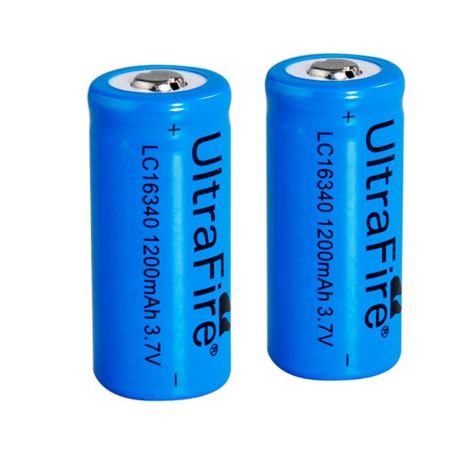 2x Ultrafire 16340 Batterien